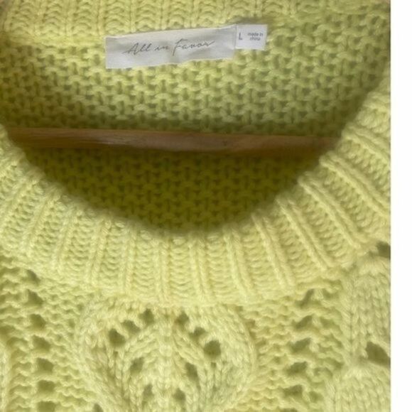 All In Favor Cable Pointelle Yellow Sweater L NWT - Picture 4 of 10